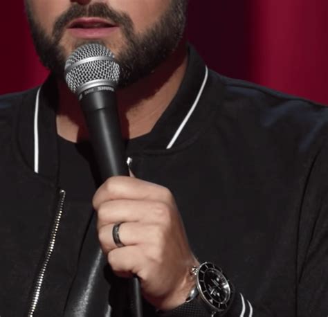 [Identification] Nate Bargatze's watch he's wearing in his  